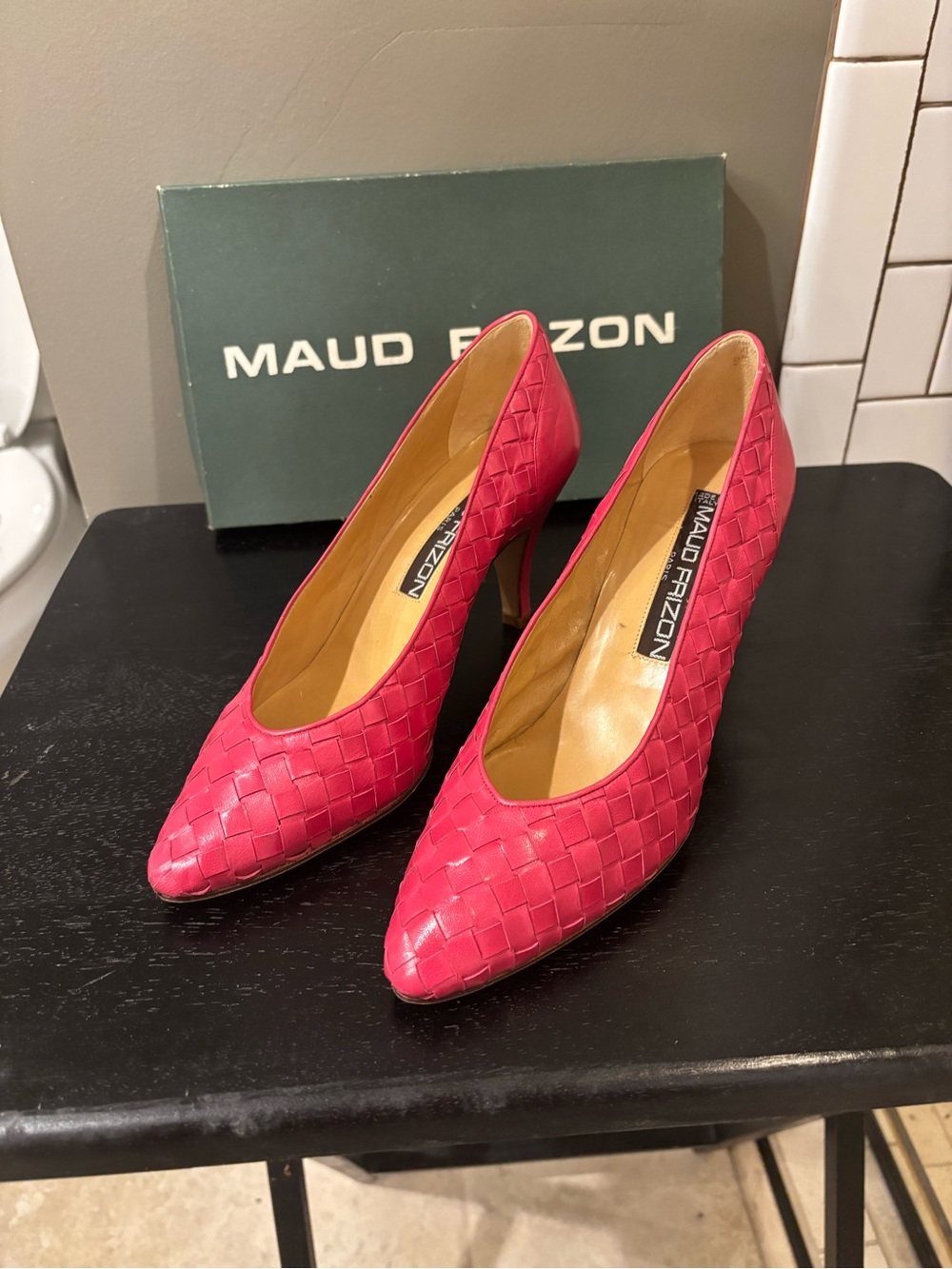 MAUD FRIZON Hot Pink Woven Leather Pointed Pumps